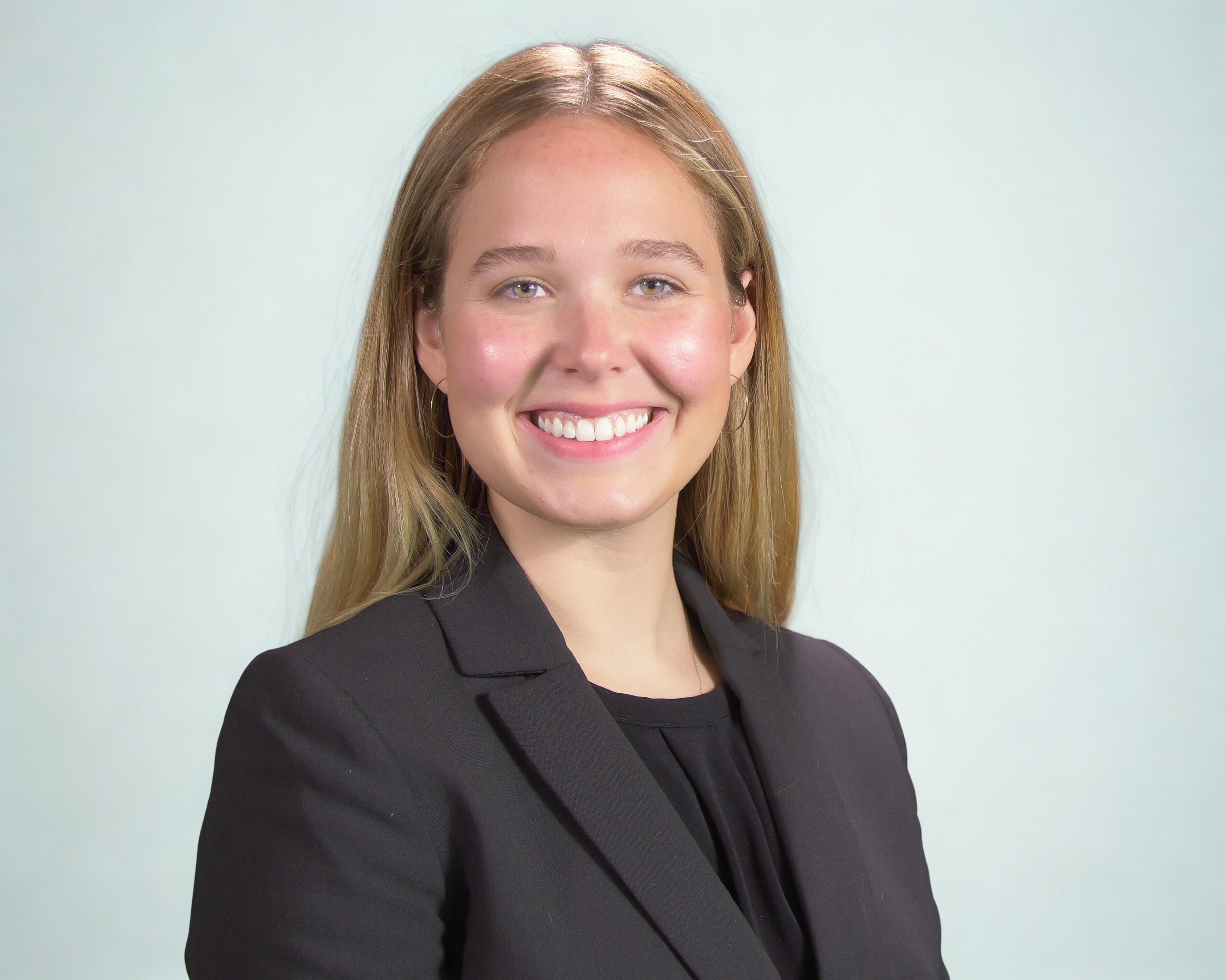 Mia Thompson professional headshot